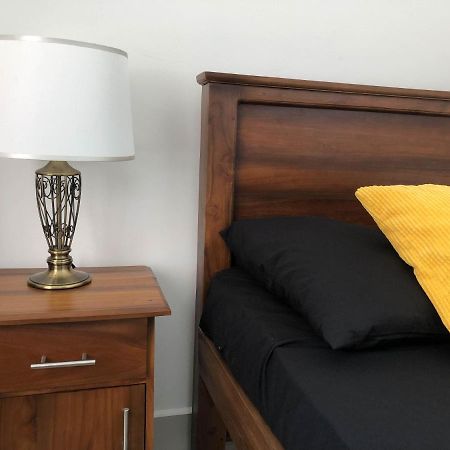 City Tower, Luxury 2 Two Bed Seaview Apartment Colombo Dehiwala-Mount Lavinia Exteriör bild