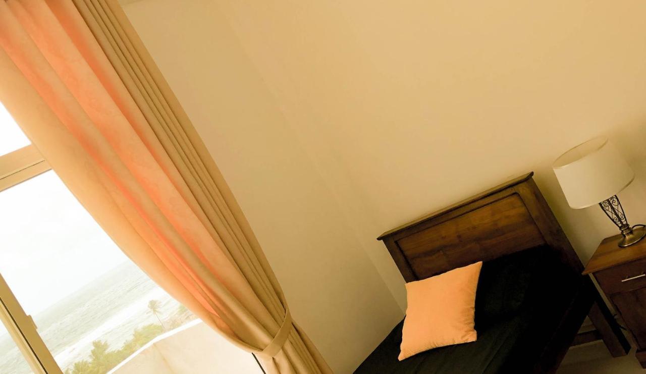 City Tower, Luxury 2 Two Bed Seaview Apartment Colombo Dehiwala-Mount Lavinia Exteriör bild